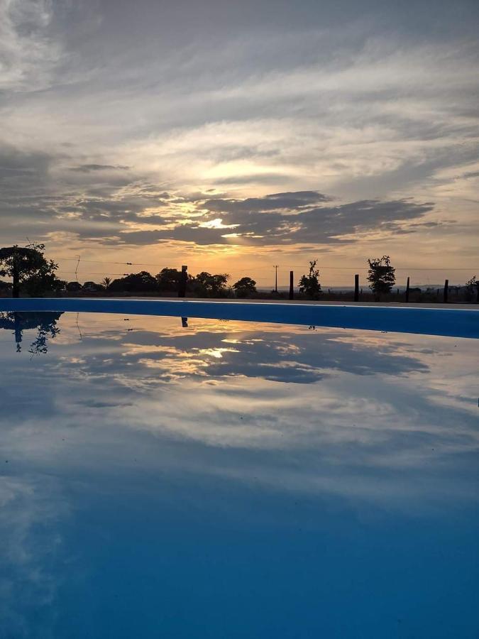 Pousada O Canto Da Seriema Nobres Bagian luar foto